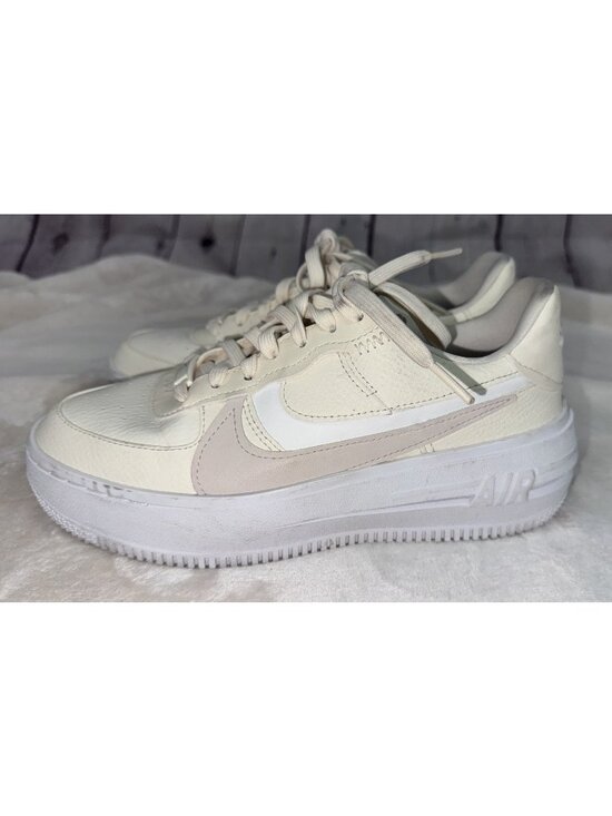 Nike Shoes - NIKE AIR FORCE 1 PLT.AF.ORM Women's Size 7 Low Pale Ivory (DJ9946 107)